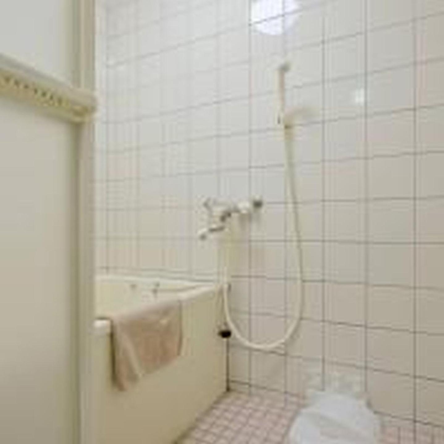 Apartment シティハイツ新大阪703 *